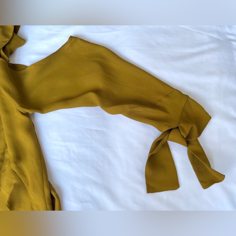 H&M | Ruffled Midi Dress - Picture 11 of 15